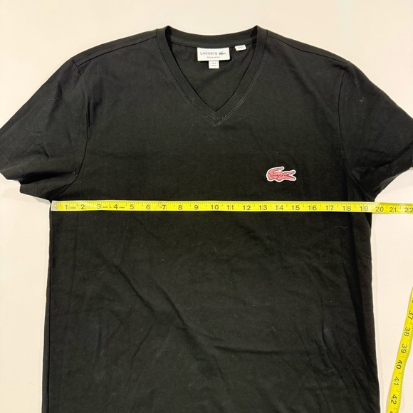 Lacoste Mens Cavier Croc V Neck Tee Shirt Black - Picture 7 of 7
